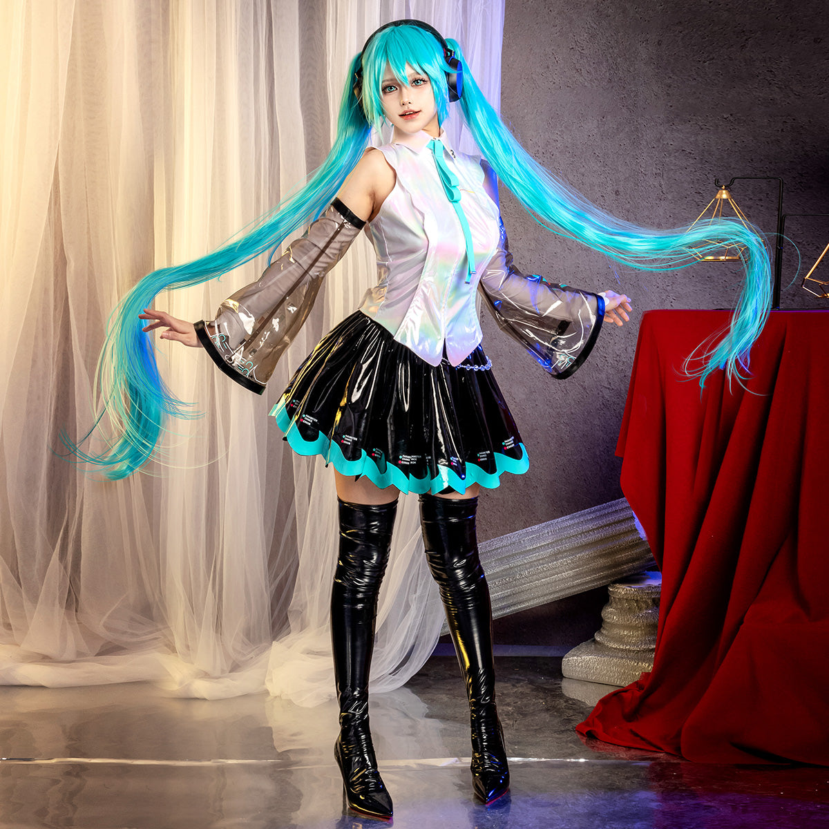 Deals miku cosplay